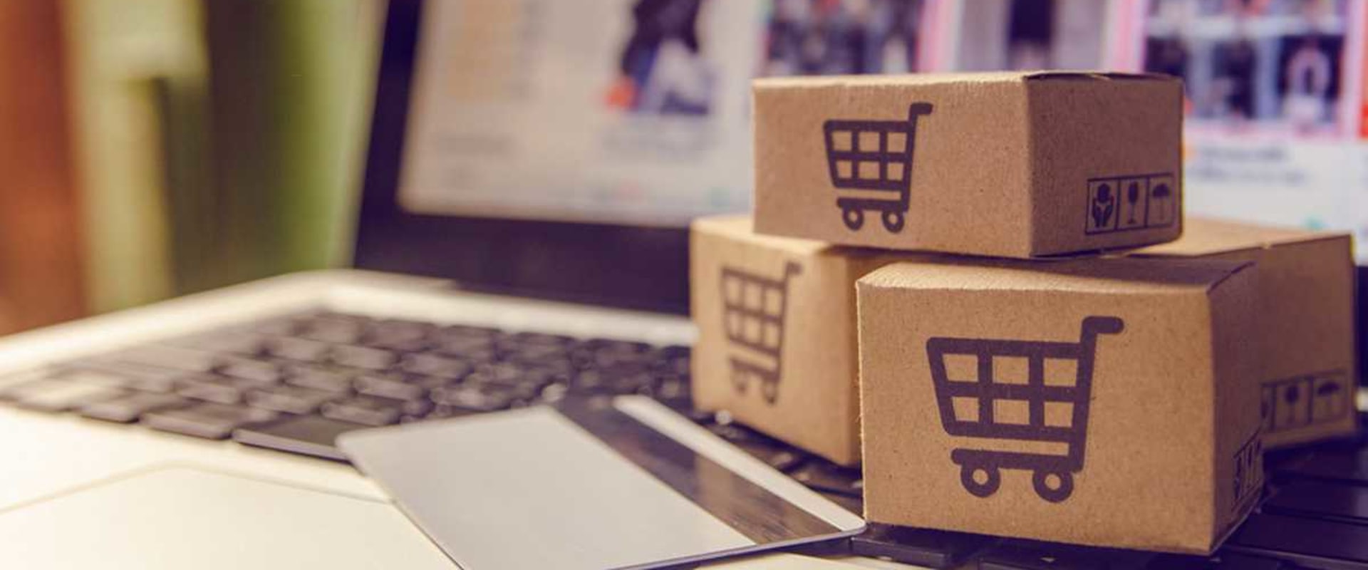Cómo puedo asegurarme de que mi tienda online sea visible en línea?